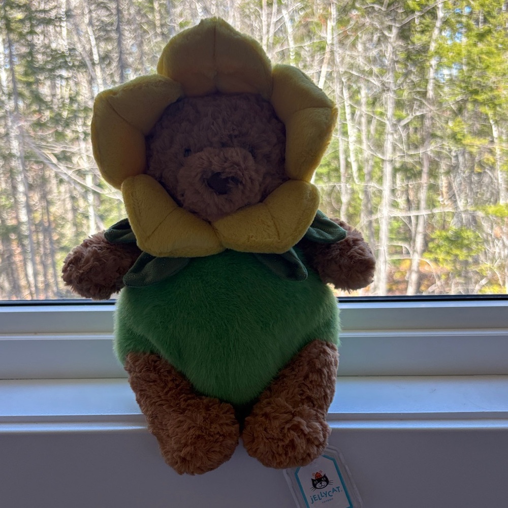 Jellycat Bartholomew Bear NWT Sunflower Bear Plush - Yellow & Green